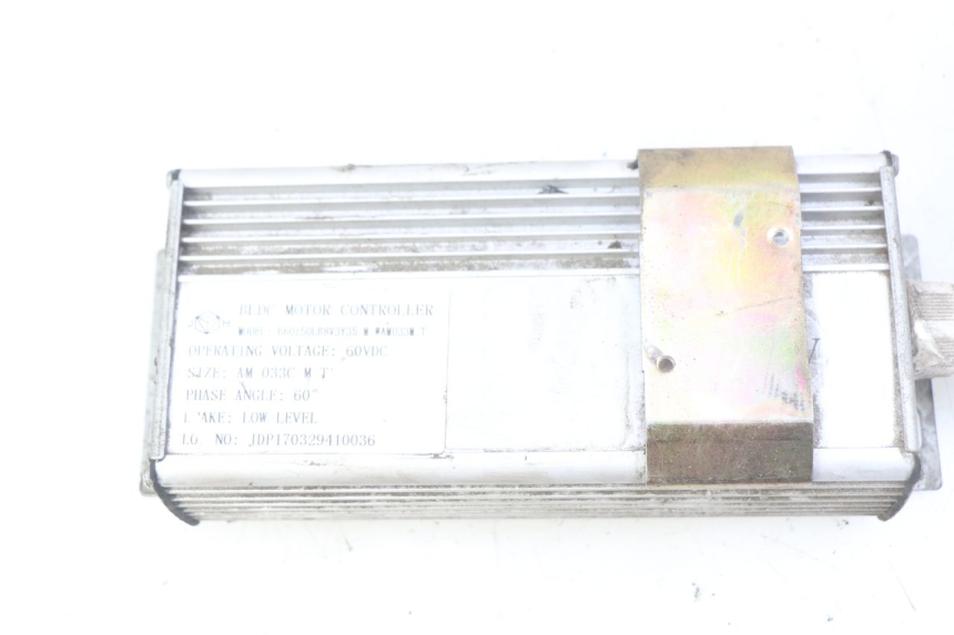 photo de RELE' ELETTRICO RED ELECTRIC RED E PRO 1 (2017 - 2019) - Dettagli dei punti di fissaggio