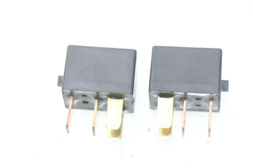 photo de RELE' ELETTRICO TNT MOTOR ROMA 10' 4T 50 (2019 - 2022) - Dettaglio del componente