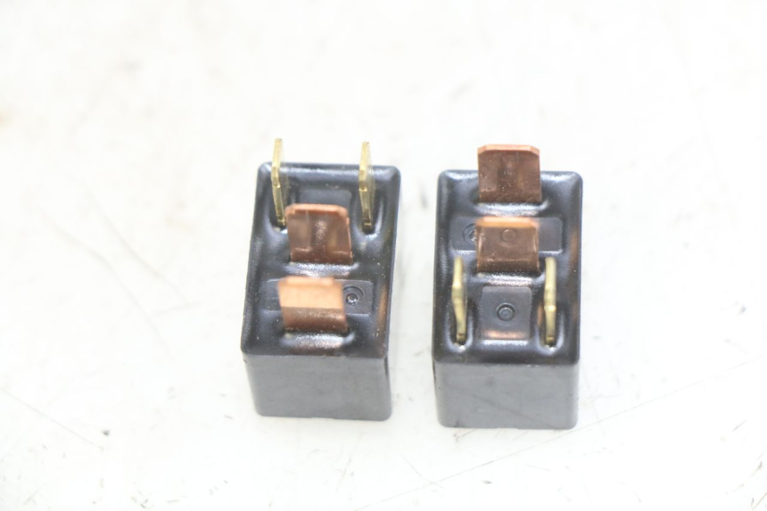 photo de RELE' ELETTRICO TNT MOTOR ROMA 10' 4T 50 (2019 - 2022) - Altra angolazione