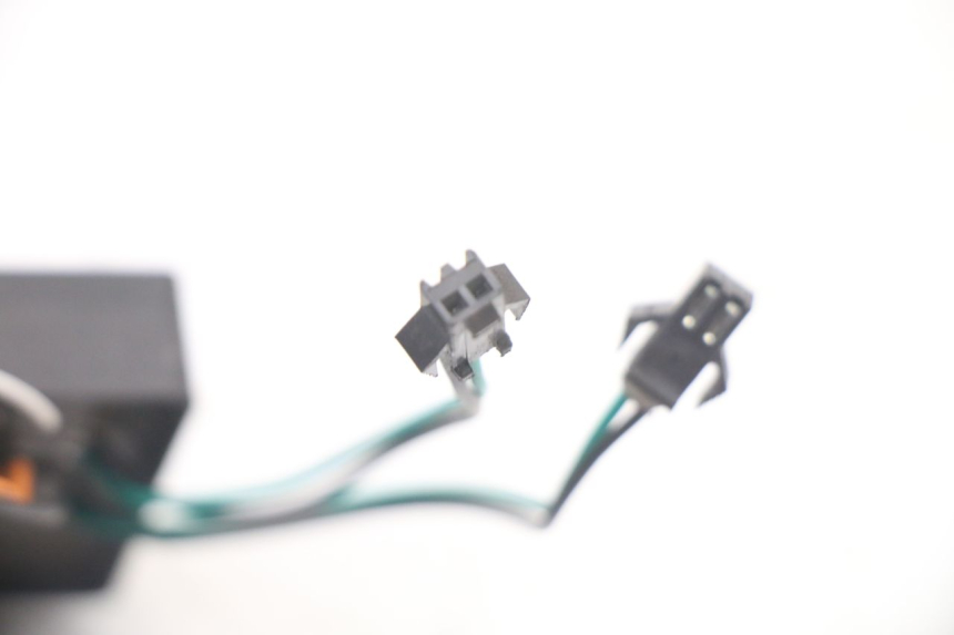 photo de RELE JOYOR S10-S-Z 1 - Stato della superficie e materiale