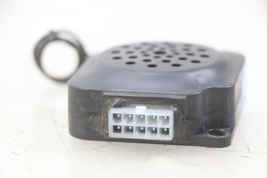 photo de RELE' ELETTRICO LVNENG S5 1 (2019 - 2023) - Altra angolazione