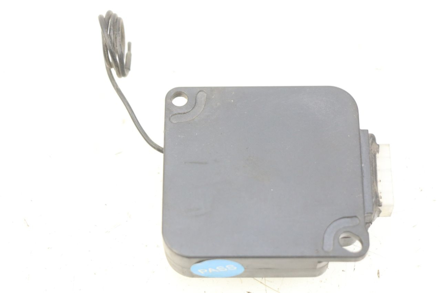 photo de RELE' ELETTRICO LVNENG S5 1 (2019 - 2023) - Primo piano tecnico