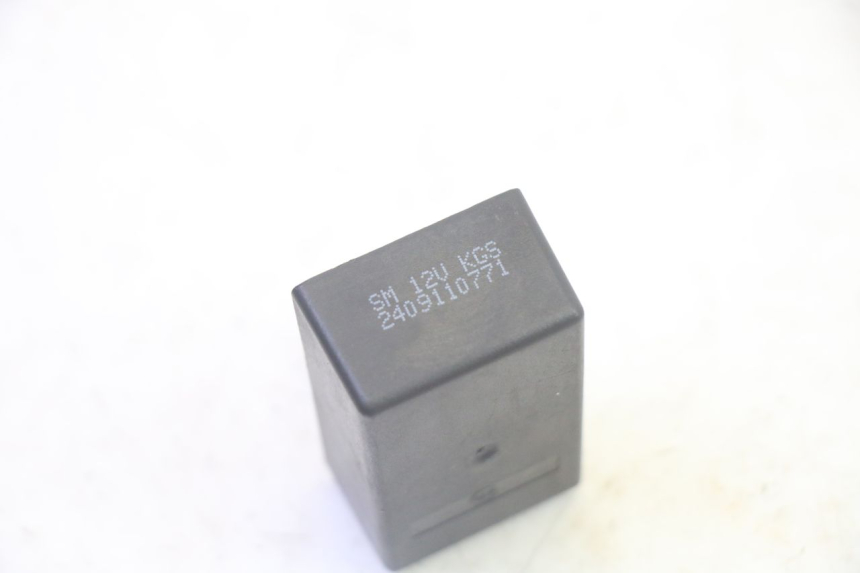 photo de RELE JM MOTORS SANTANA EVO 50 (2024 - 2026) - Primo piano tecnico