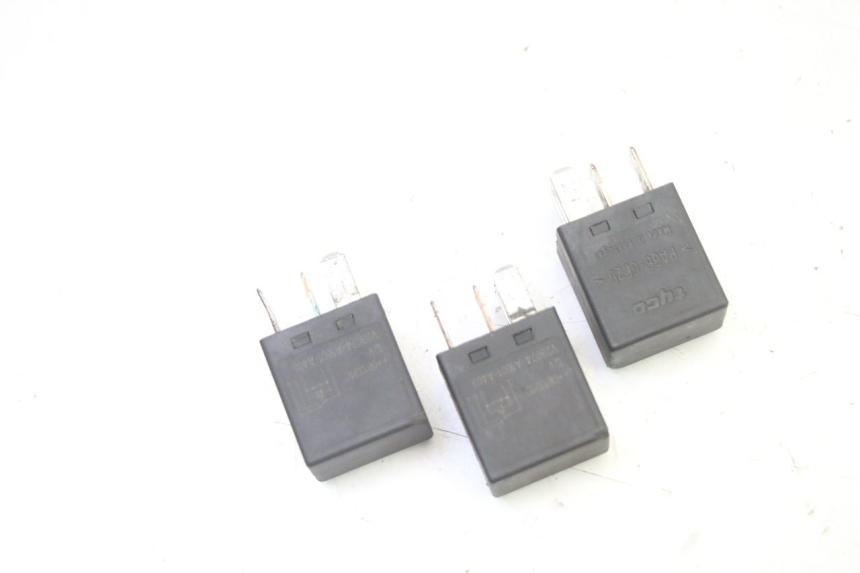 photo de RELE PEUGEOT SATELIS 250 (2006 - 2012) - Zoom sullo stato d'uso