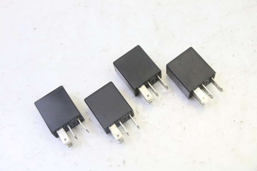 photo de RELE PEUGEOT SATELIS 125 (2013 - 2018) - Vista principale