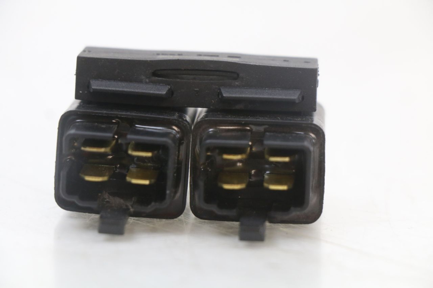 photo de RELÈ ELETTRICO KYMCO SUPER 8 4T 50 (2018 - 2020) - Zoom sullo stato d'uso