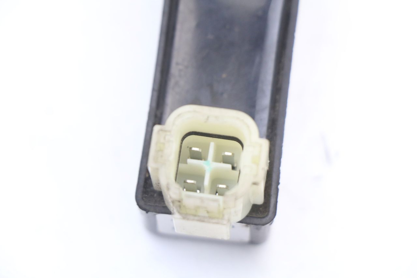 photo de RELE KYMCO SUPER 8 4T 50 (2021 - 2024) - Zoom sullo stato d'uso