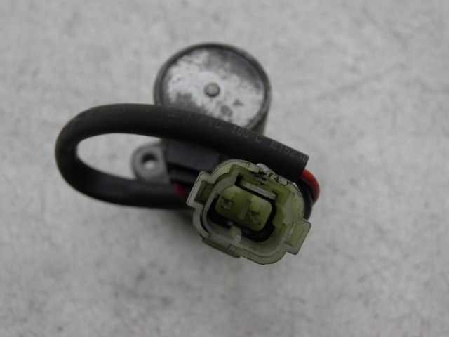 photo de RELÈ ELETTRICO SUZUKI BURGMAN EXECUTIVE 650 (2008 - 2010) - Dettaglio del componente