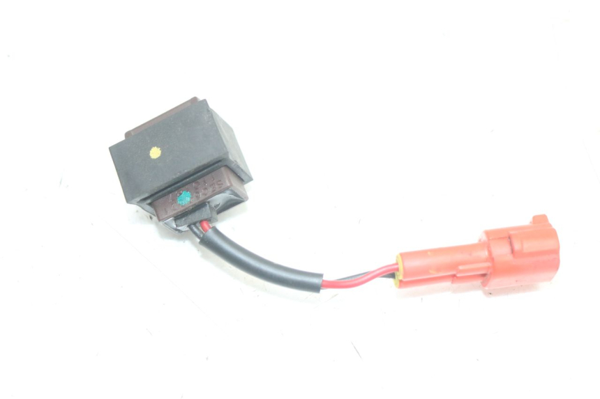 photo de RELE HUSQVARNA SVARTPILEN 401 (2018 - 2023) - Altra angolazione