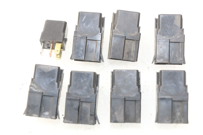 photo de RELE' ELETTRICO YAMAHA TDM ABS 900 (2002 - 2014) - Vista principale