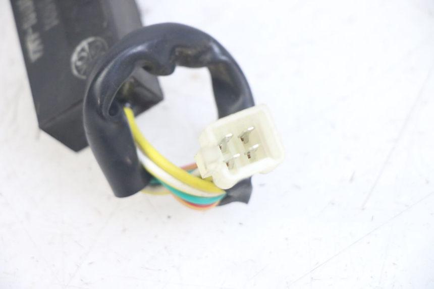 photo de RELE' ELETTRICO PEUGEOT TWEET 4T 50 (2014 - 2019) - Zoom sullo stato d'uso