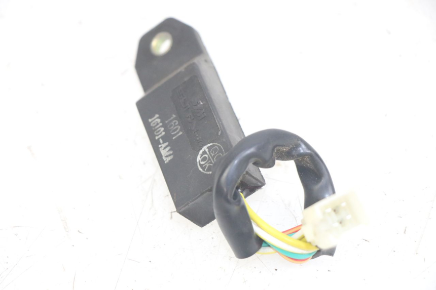 photo de RELE' ELETTRICO PEUGEOT TWEET 4T 50 (2014 - 2019) - Altra angolazione