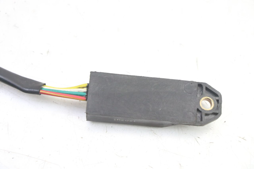 photo de RELE' ELETTRICO PEUGEOT TWEET 4T 50 (2014 - 2019) - Primo piano tecnico