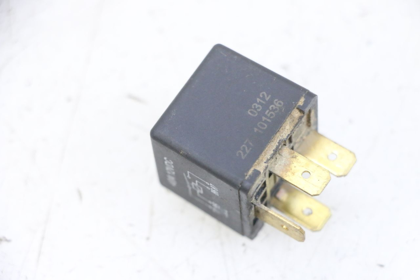 photo de RELE YAMAHA TZR 50 (2008 - 2016) - Altra angolazione