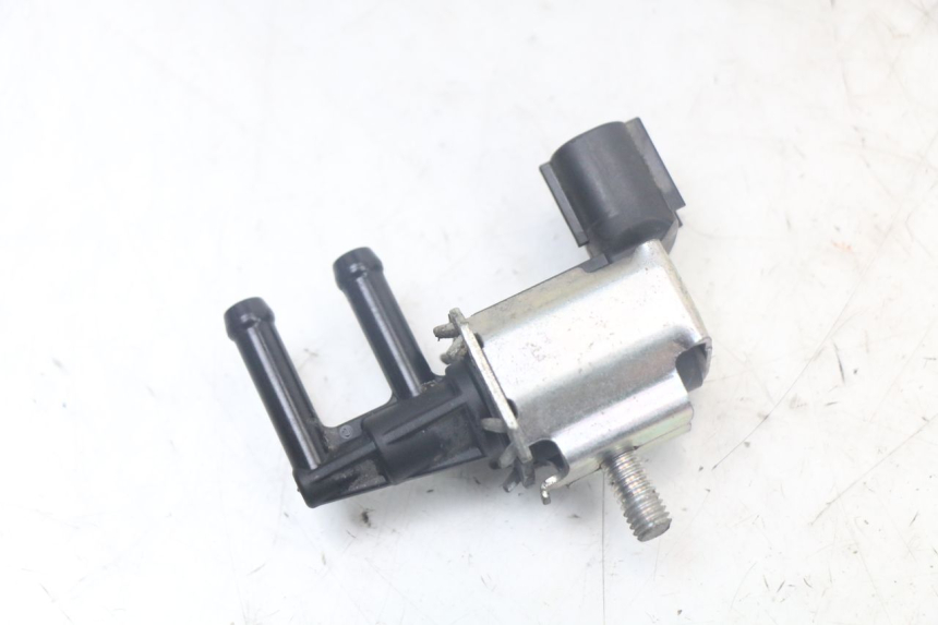 photo de RELE' ELETTRICO KAWASAKI VERSYS ABS 650 (2015 - 2018) - Vista principale