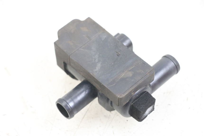 photo de RELE' ELETTRICO KAWASAKI VERSYS ABS 650 (2015 - 2018) - Altra angolazione