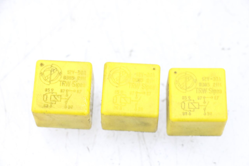 photo de RELE' ELETTRICO PIAGGIO VESPA GTS SUPER IE 125 (2009 - 2016) - Vista principale