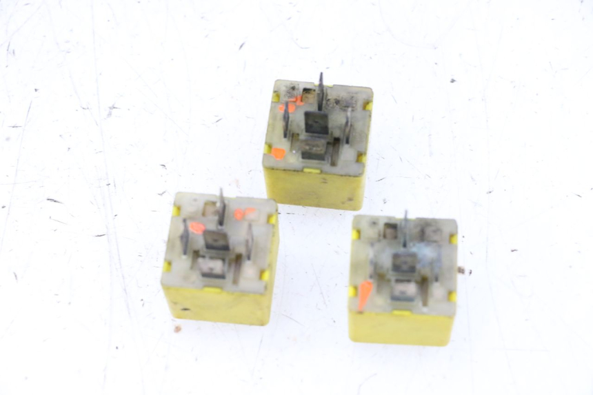 photo de RELE' ELETTRICO PIAGGIO VESPA GTS SUPER IE 125 (2009 - 2016) - Dettaglio del componente