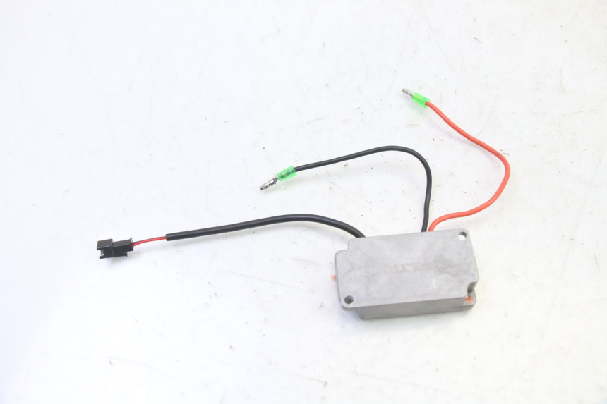 photo de RELAY ELETTRICO DUALTRON VICTOR LIMITED 1 - Dettagli dei punti di fissaggio