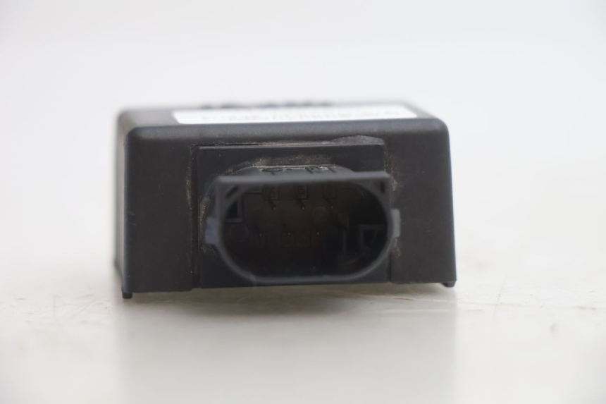photo de RELE' ELETTRICO PEUGEOT VIVACITY 50 (2004 - 2009) - Altra angolazione