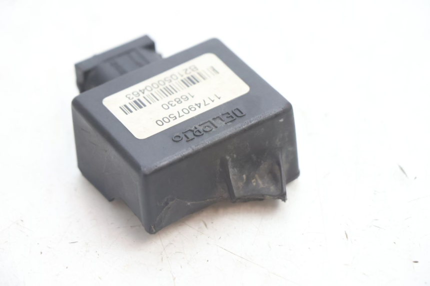 photo de RELE' ELETTRICO PEUGEOT VIVACITY 50 (2004 - 2009) - Altra angolazione
