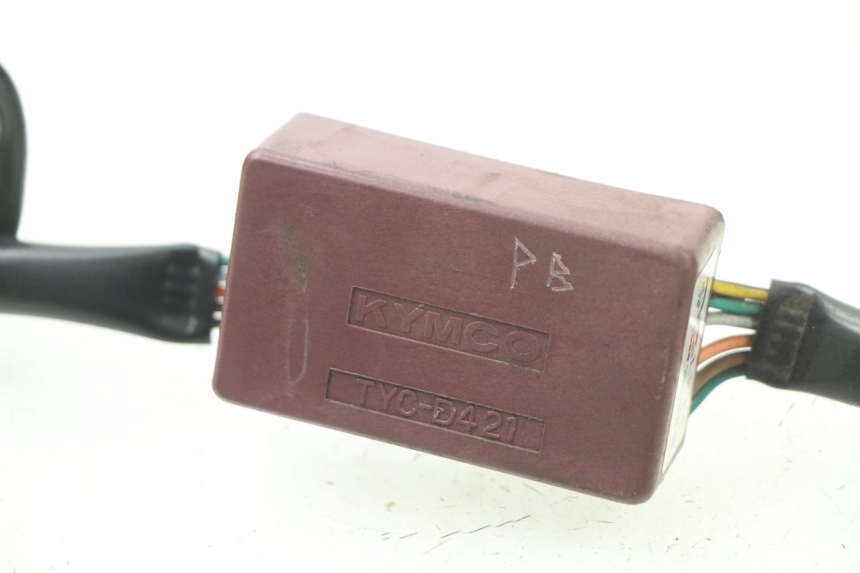 photo de Relè elettrico KYMCO X-CITING XCITING 400 (2014 - 2018) - Dettagli dei punti di fissaggio