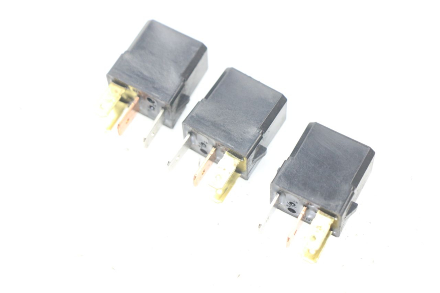 photo de RELE YAMAHA XMAX X-MAX ABS 125 (2014 - 2016) - Vista principale