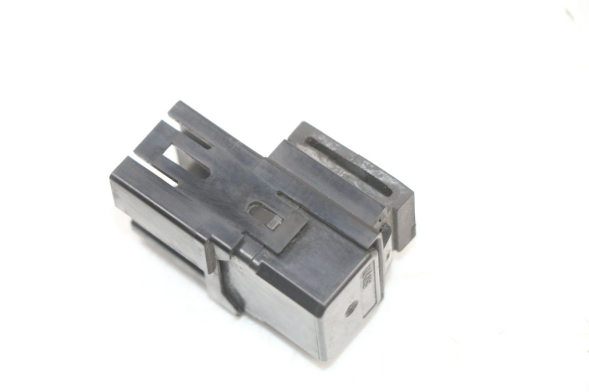 photo de RELE' ELETTRICO YAMAHA XMAX X-MAX ABS 125 (2017 - 2020) - Zoom sullo stato d'uso