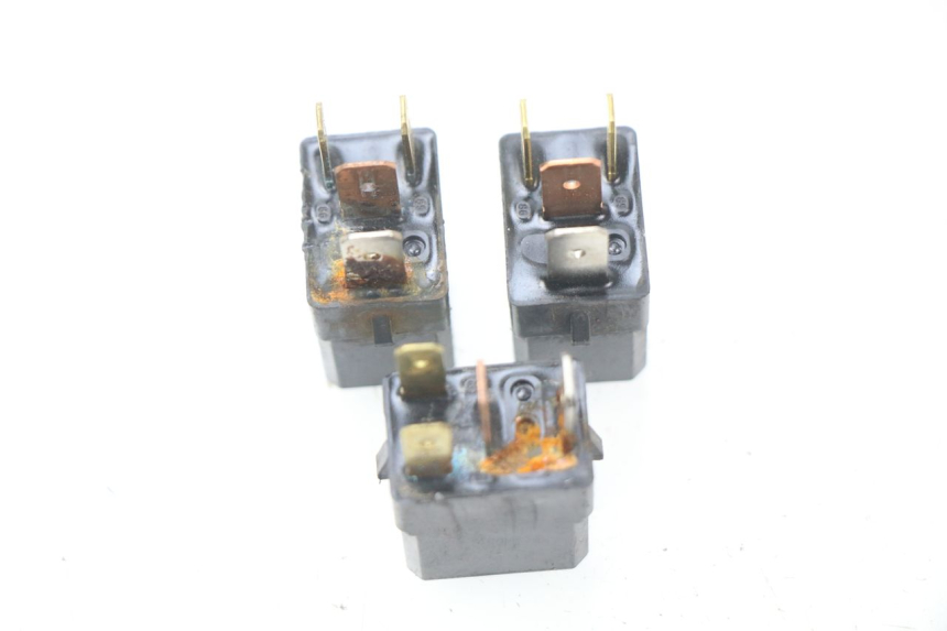 photo de RELE' ELETTRICO YAMAHA XMAX X-MAX 125 (2006 - 2009) - Zoom sullo stato d'uso