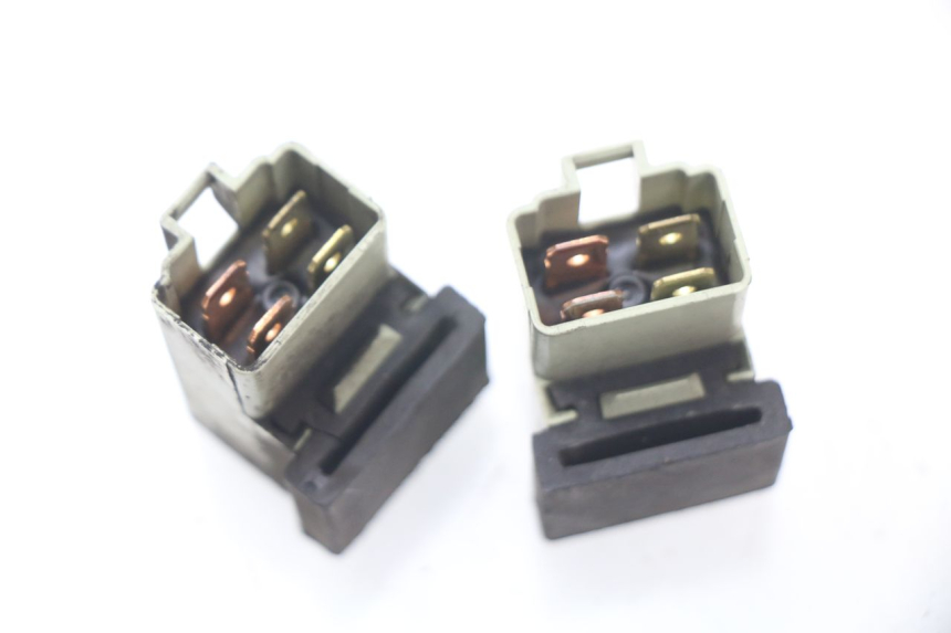 photo de RELE' ELETTRICO YAMAHA X-MAX XMAX 125 (2010 - 2013) - Zoom sullo stato d'uso