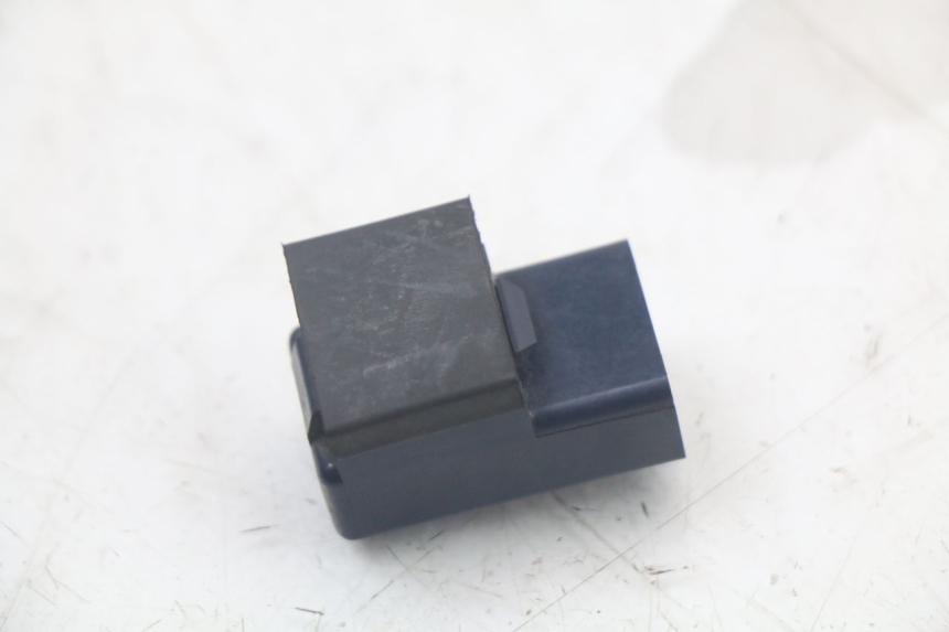 photo de RELE' ELETTRICO YAMAHA XMAX X-MAX 125 (2006 - 2009) - Altra angolazione