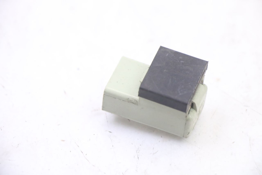 photo de RELE' ELETTRICO YAMAHA X-MAX XMAX 125 (2010 - 2013) - Altra angolazione