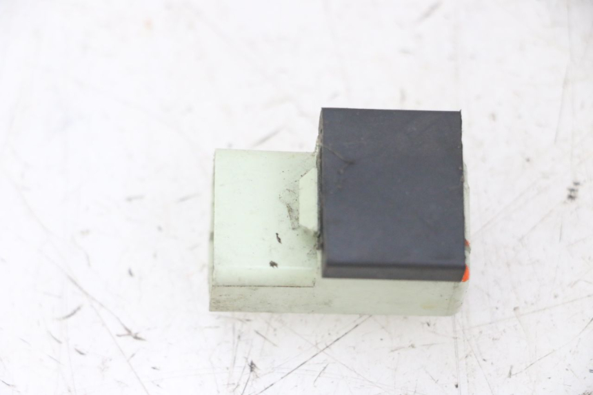 photo de RELE' ELETTRICO YAMAHA X-MAX XMAX 125 (2010 - 2013) - Zoom sullo stato d'uso