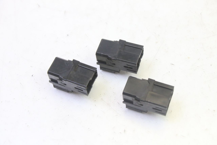 photo de RELE' ELETTRICO YAMAHA X-MAX XMAX 125 (2010 - 2013) - Zoom sullo stato d'uso