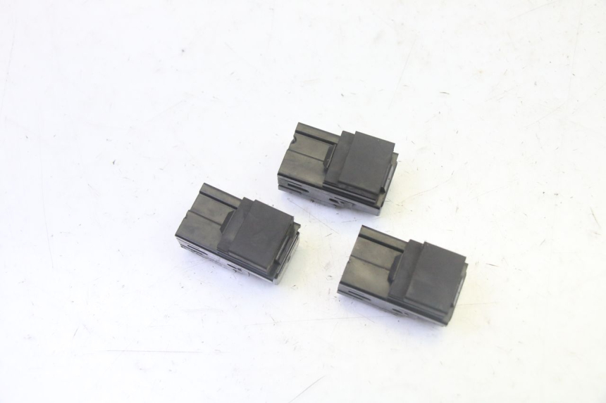 photo de RELE' ELETTRICO YAMAHA X-MAX XMAX 125 (2010 - 2013) - Altra angolazione