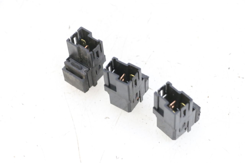 photo de RELE' ELETTRICO YAMAHA XMAX X-MAX 125 (2006 - 2009) - Zoom sullo stato d'uso