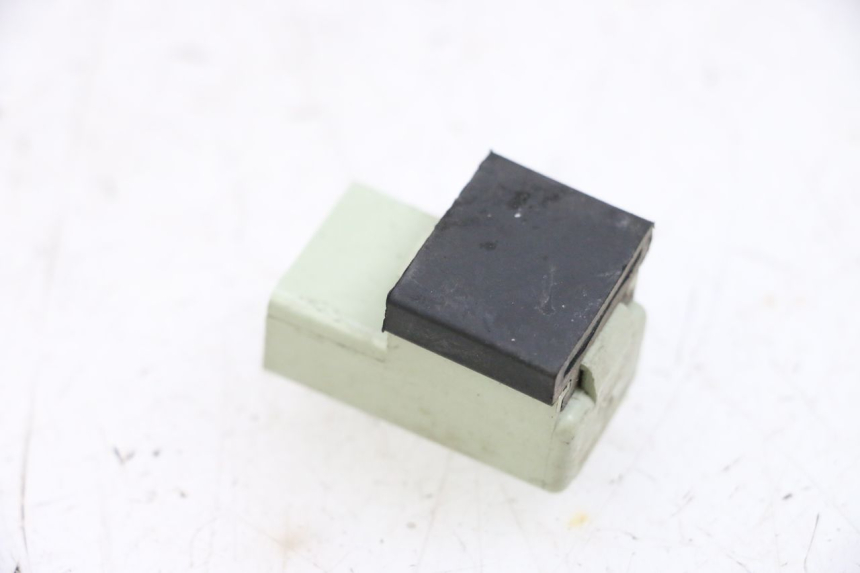 photo de RELE' ELETTRICO YAMAHA X-MAX XMAX 125 (2010 - 2013) - Zoom sullo stato d'uso