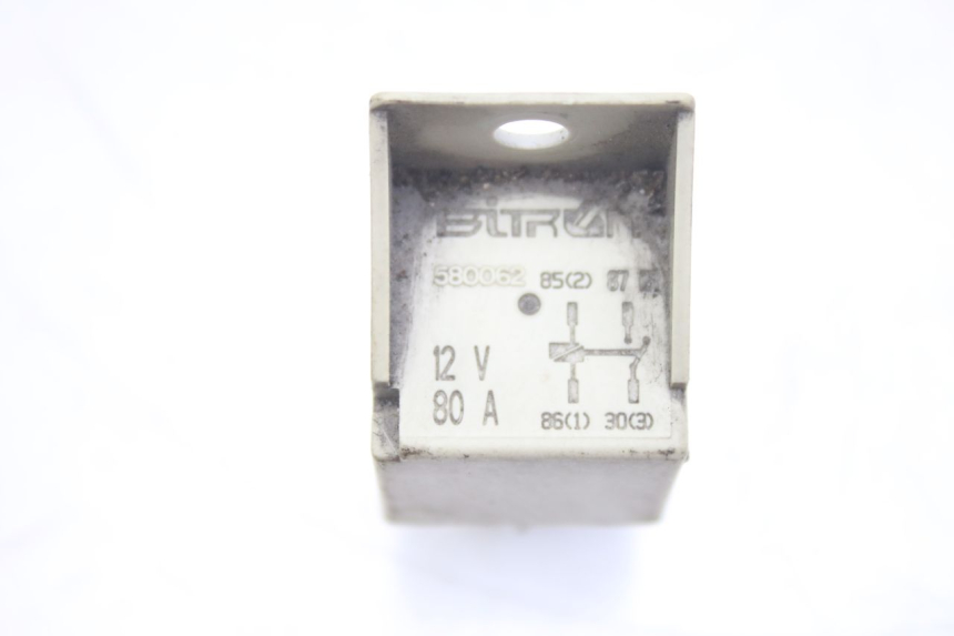 photo de RELE' ELETTRICO PIAGGIO X9 EVOLUTION 500 (2003 - 2005) - Dettaglio del componente