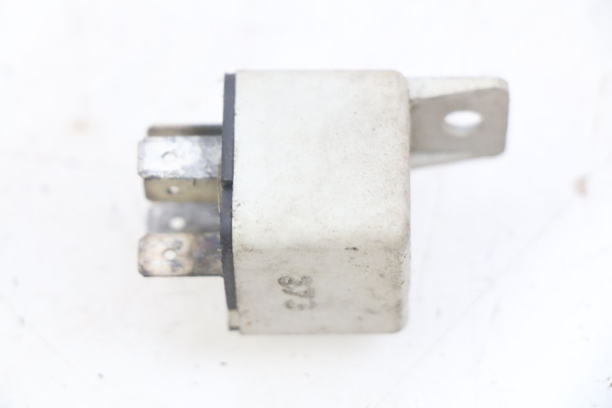 photo de RELE' ELETTRICO PIAGGIO X9 EVOLUTION 125 (2003 - 2007) - Dettaglio del componente