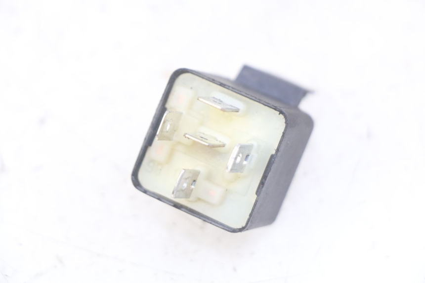 photo de RELE' ELETTRICO PIAGGIO XEVO - X EVO 125 (2007 - 2017) - Zoom sullo stato d'uso