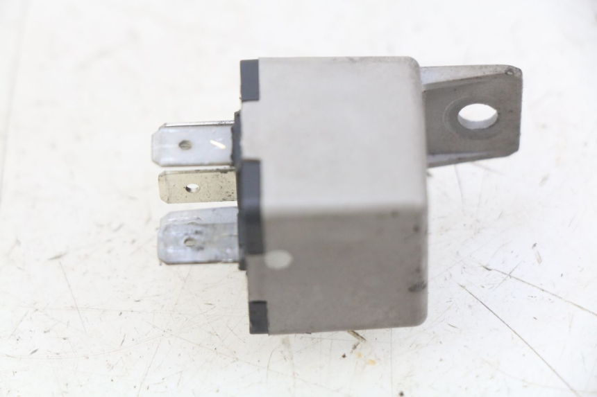 photo de RELE' ELETTRICO PIAGGIO XEVO - X EVO 125 (2007 - 2017) - Zoom sullo stato d'uso