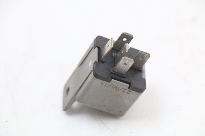 photo de RELE' ELETTRICO PIAGGIO XEVO - X EVO 125 (2007 - 2017) - Zoom sullo stato d'uso