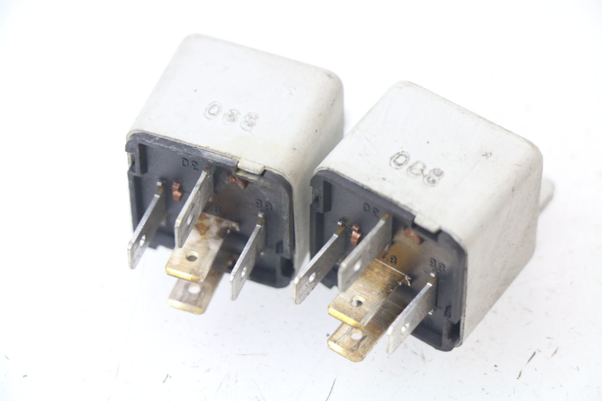 photo de Relè elettrico PIAGGIO XEVO X-EVO 250 (2007 - 2012) - Vista d'insieme del prodotto