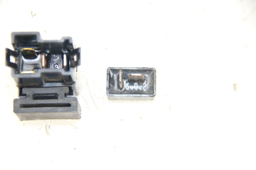 photo de RELE' ELETTRICO YAMAHA XP T-MAX TMAX 500 (2004 - 2007) - Zoom sullo stato d'uso