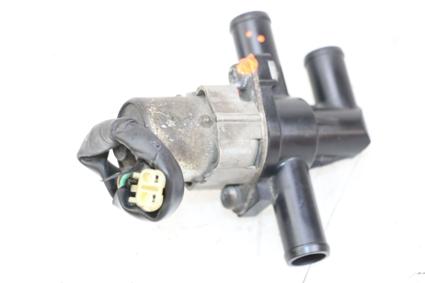 photo de RELE YAMAHA FZ1 FAZER 1000 (2007 - 2009) - Zoom sullo stato d'uso