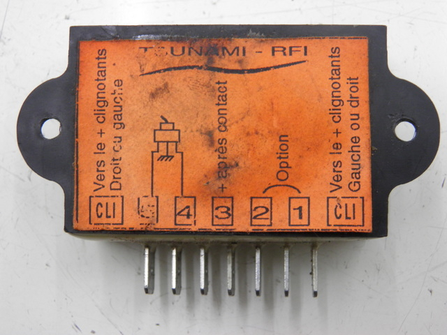 photo de RELE' ELETTRICO YAMAHA FZS FAZER 600 (1998 - 2001) - Dettaglio del componente