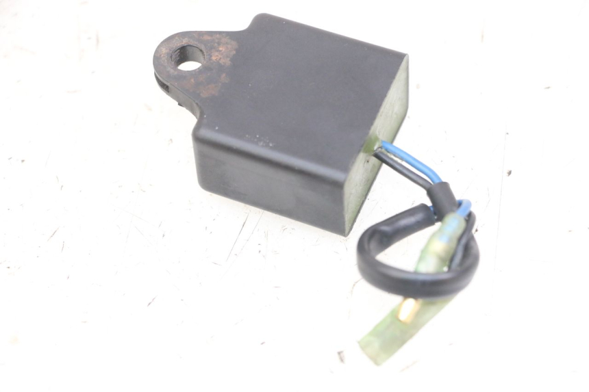 photo de RELE YAMAHA NEO'S NEOS 2T EASY 50 (2013 - 2016) - Zoom sullo stato d'uso