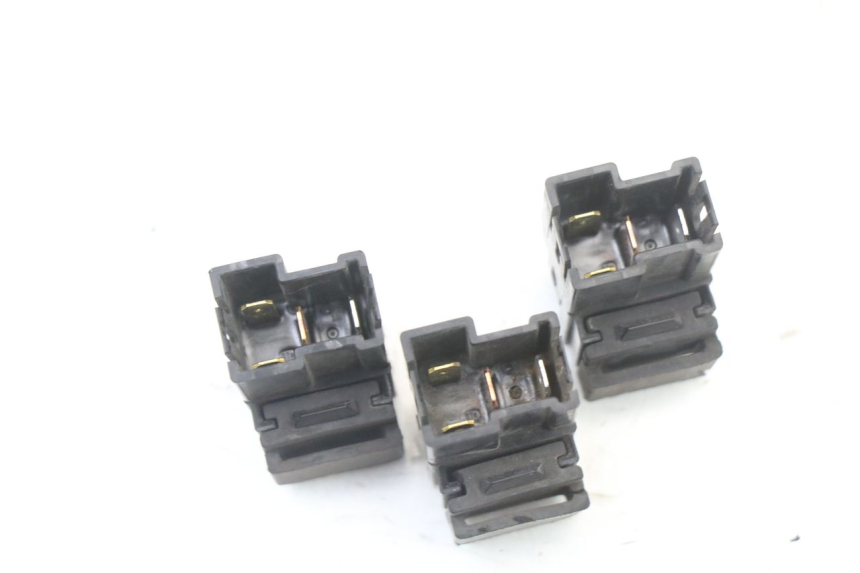 photo de RELE YAMAHA X-MAX XMAX ABS 250 (2010 - 2014) - Dettaglio del componente