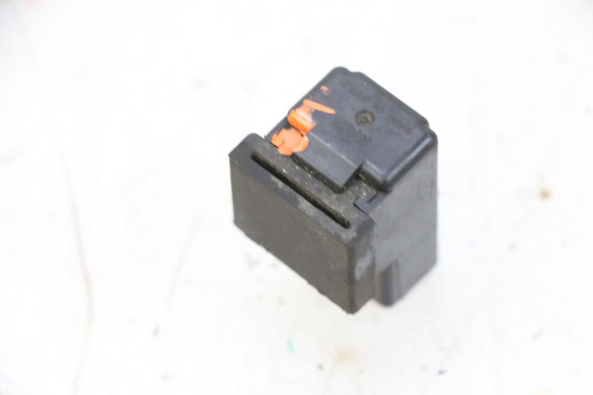 photo de RELE YAMAHA YFM R RAPTOR 250 (2008 - 2014) - Dettaglio del componente