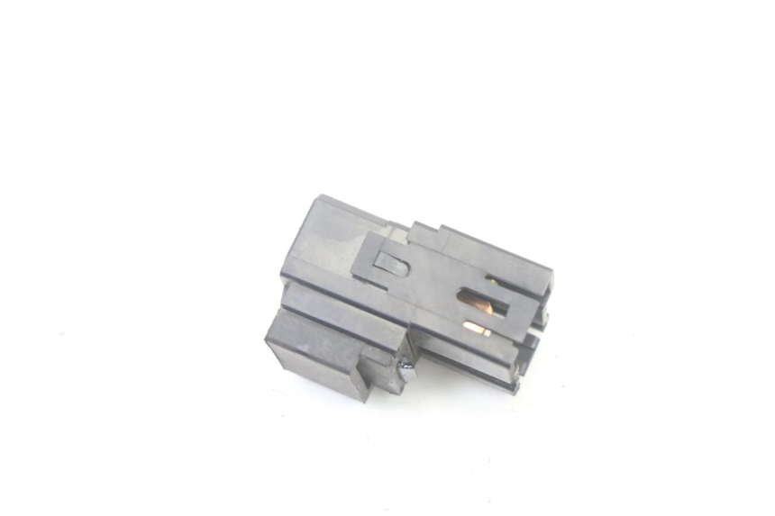 photo de Relè elettrico YAMAHA YP X-MAX XMAX 400 (2014 - 2017) - Vista principale